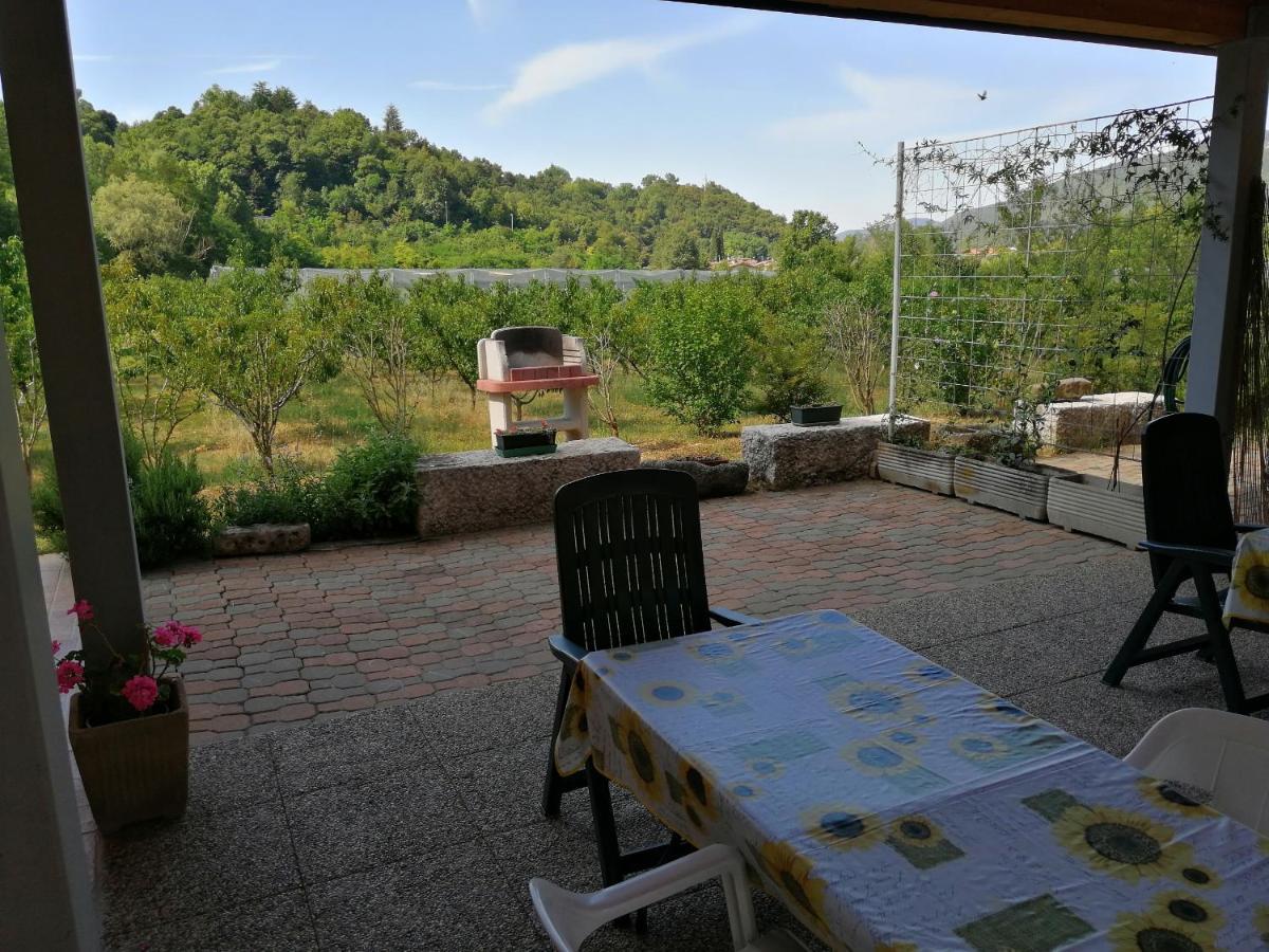 Cascina Legnago Bilocale A 6 Chilometri Da Salo' Apartment Villanuova sul clisi ภายนอก รูปภาพ