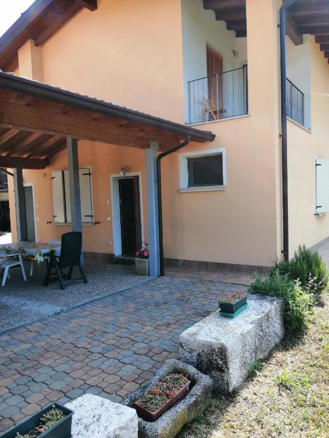 Cascina Legnago Bilocale A 6 Chilometri Da Salo' Apartment Villanuova sul clisi ภายนอก รูปภาพ