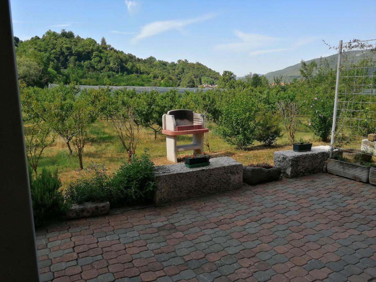 Cascina Legnago Bilocale A 6 Chilometri Da Salo' Apartment Villanuova sul clisi ภายนอก รูปภาพ
