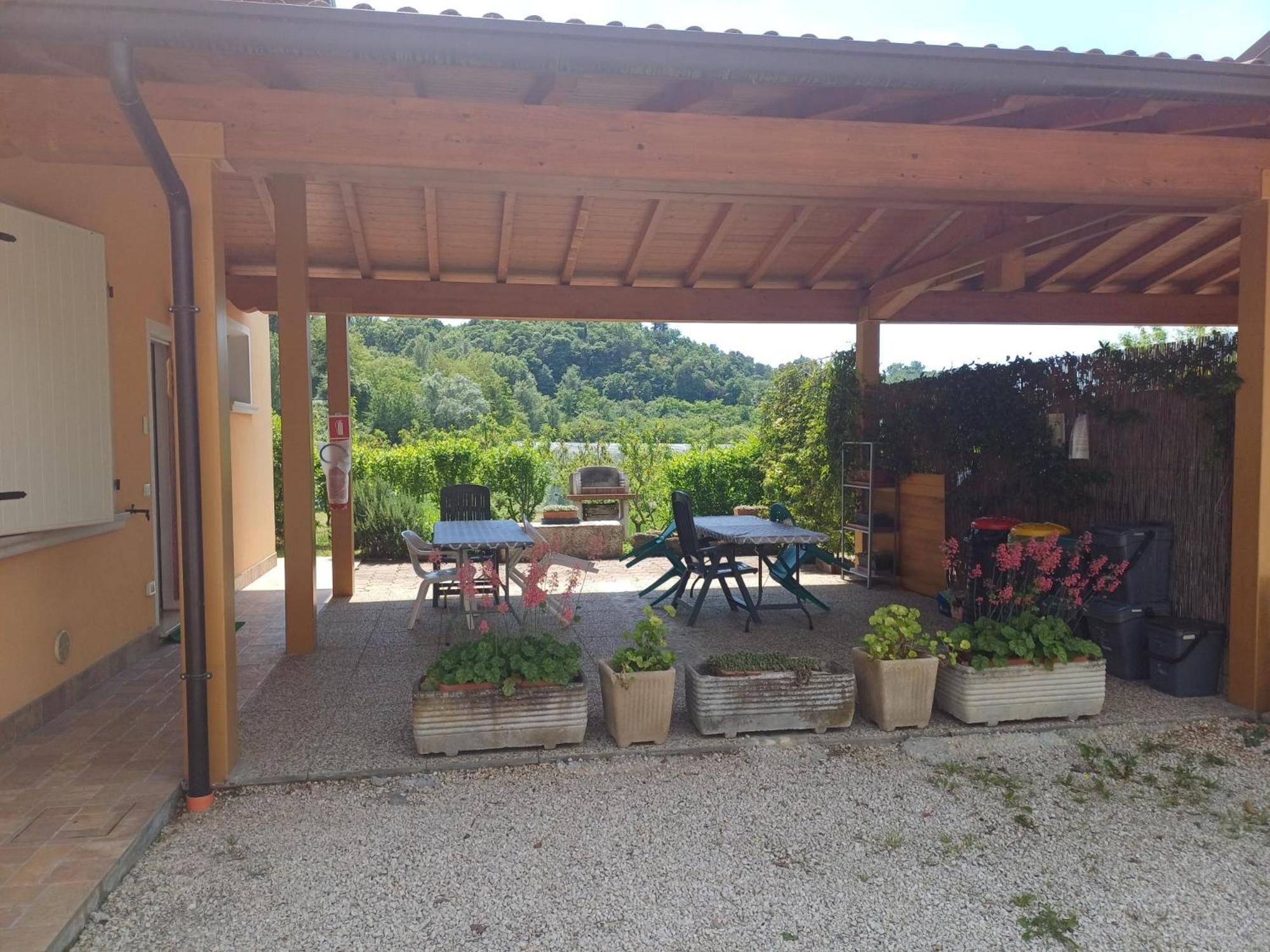 Cascina Legnago Bilocale A 6 Chilometri Da Salo' Apartment Villanuova sul clisi ภายนอก รูปภาพ