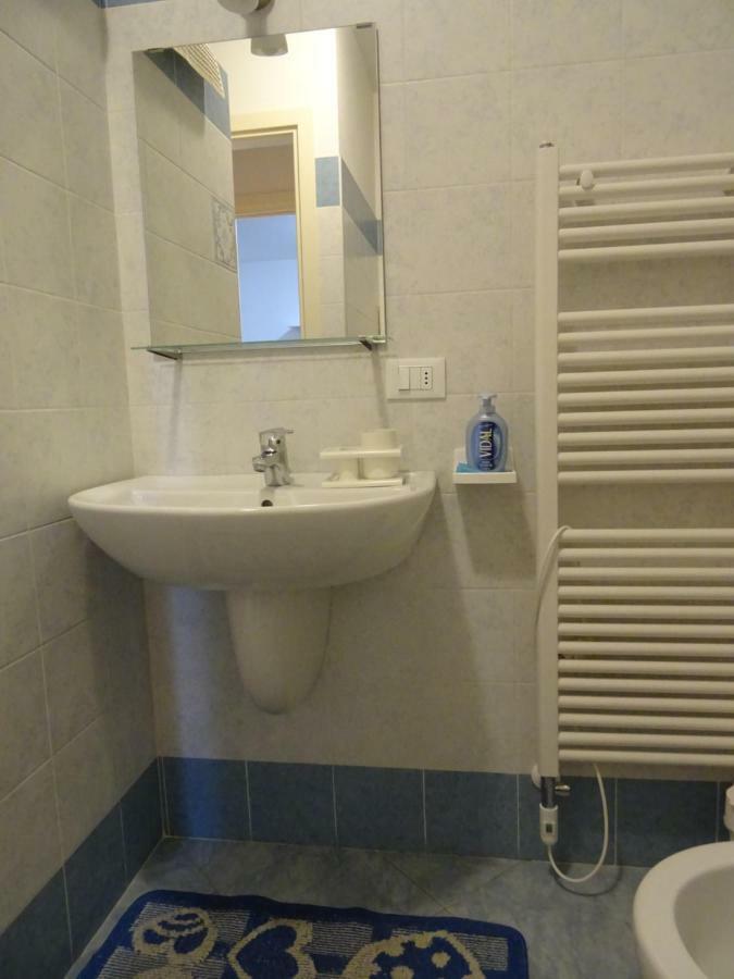 Cascina Legnago Bilocale A 6 Chilometri Da Salo' Apartment Villanuova sul clisi ภายนอก รูปภาพ